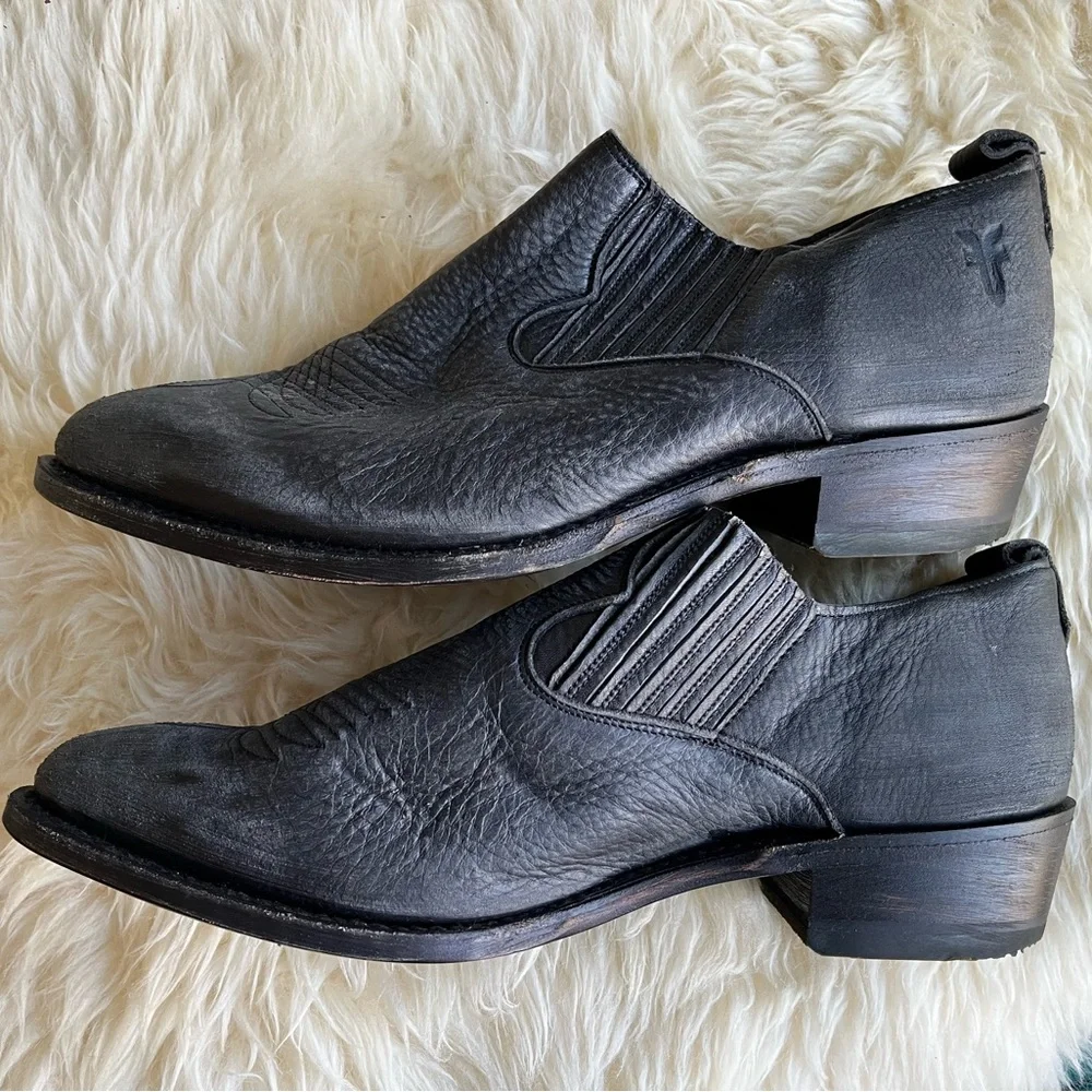 Frye Black Leather Pointed Western Ankle Booties - Picture 4 of 9